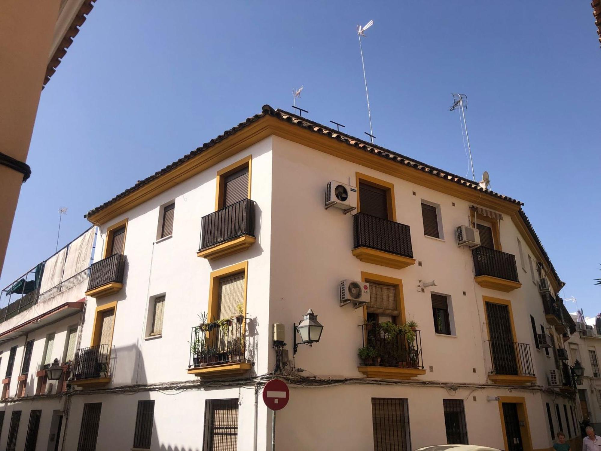 Apto Familiar Balcones A La Muralla 科爾多瓦 外观 照片
